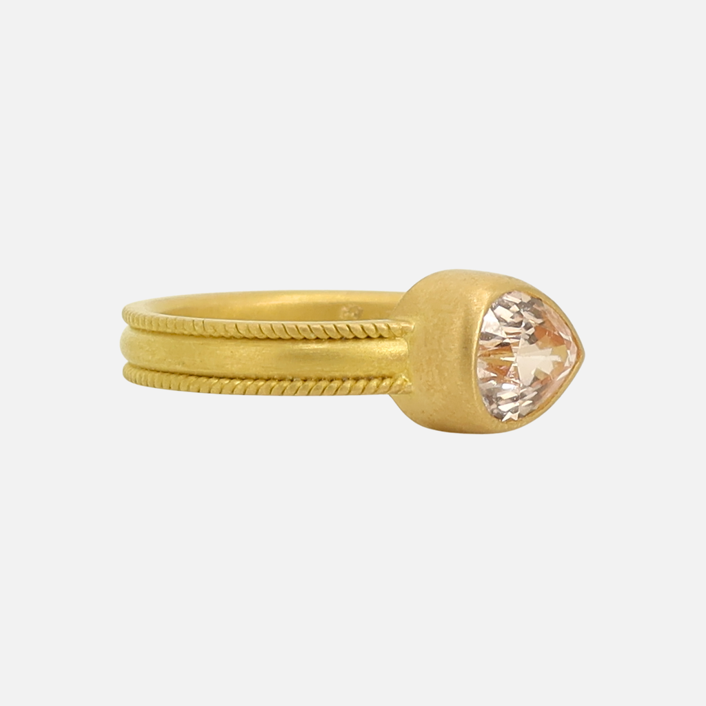 Ribbon Pear Shape Pink Sapphire Ring in 20K Peach Gold