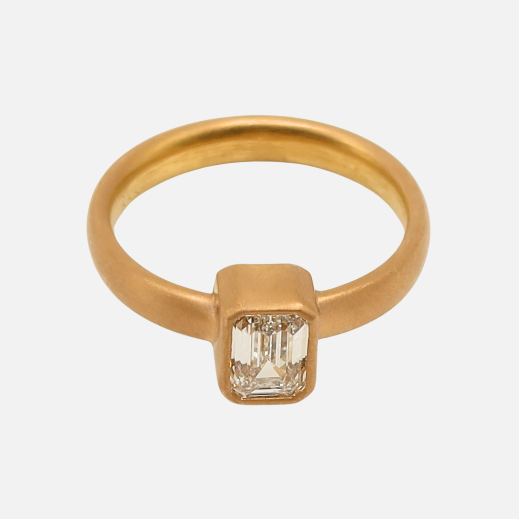 Sonoma Emerald Cut Diamond Ring in 22K Apricot Gold