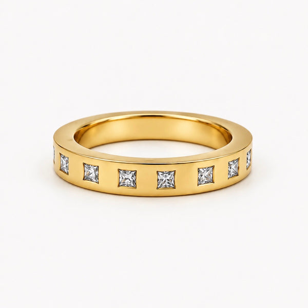 Astor Square Diamond Band in 18K Yellow Gold- 4mm