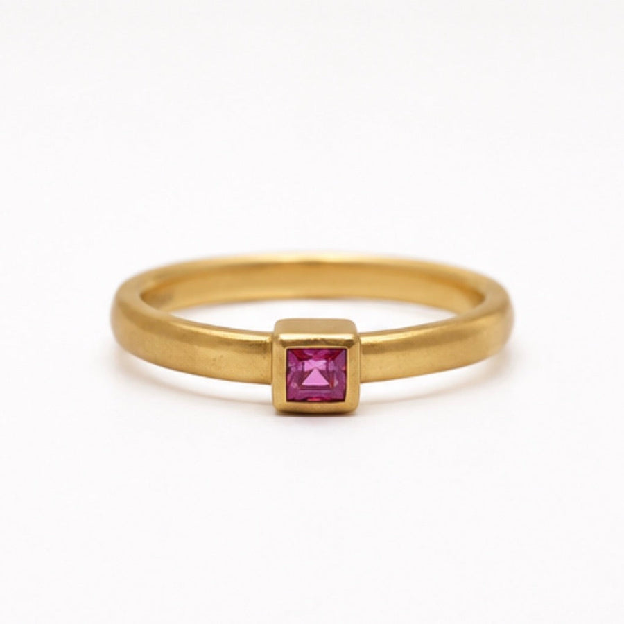 Sonoma Mini Square Cut Pink Sapphire Ring in 20K Peach Gold