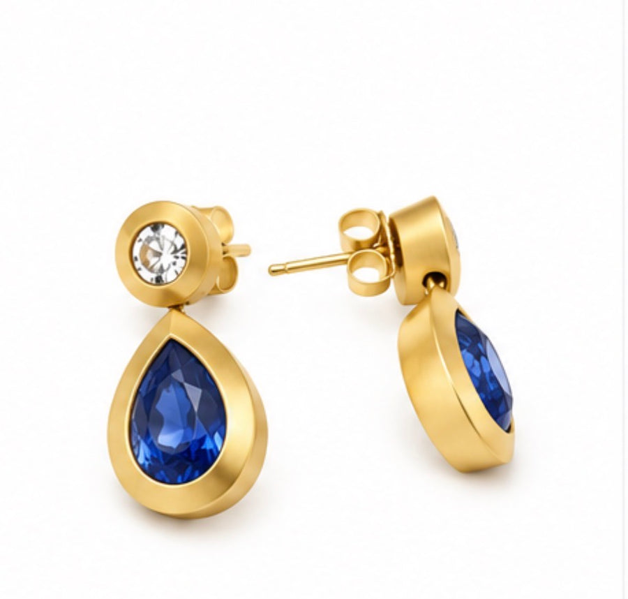 Duomo Round Diamond and Pear Shaped Blue Sapphire Drop Earring in 18K Yellow Gold
