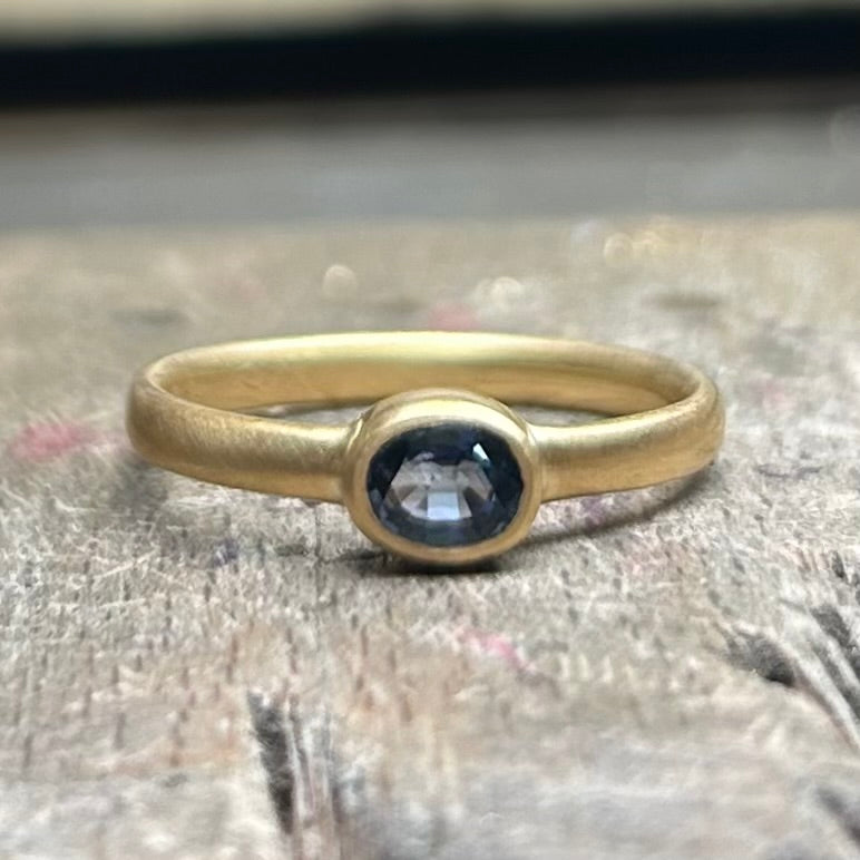 Sonoma Mini Oval Blue Sapphire Ring in 20K Peach Gold Reinstein Ross Goldsmiths