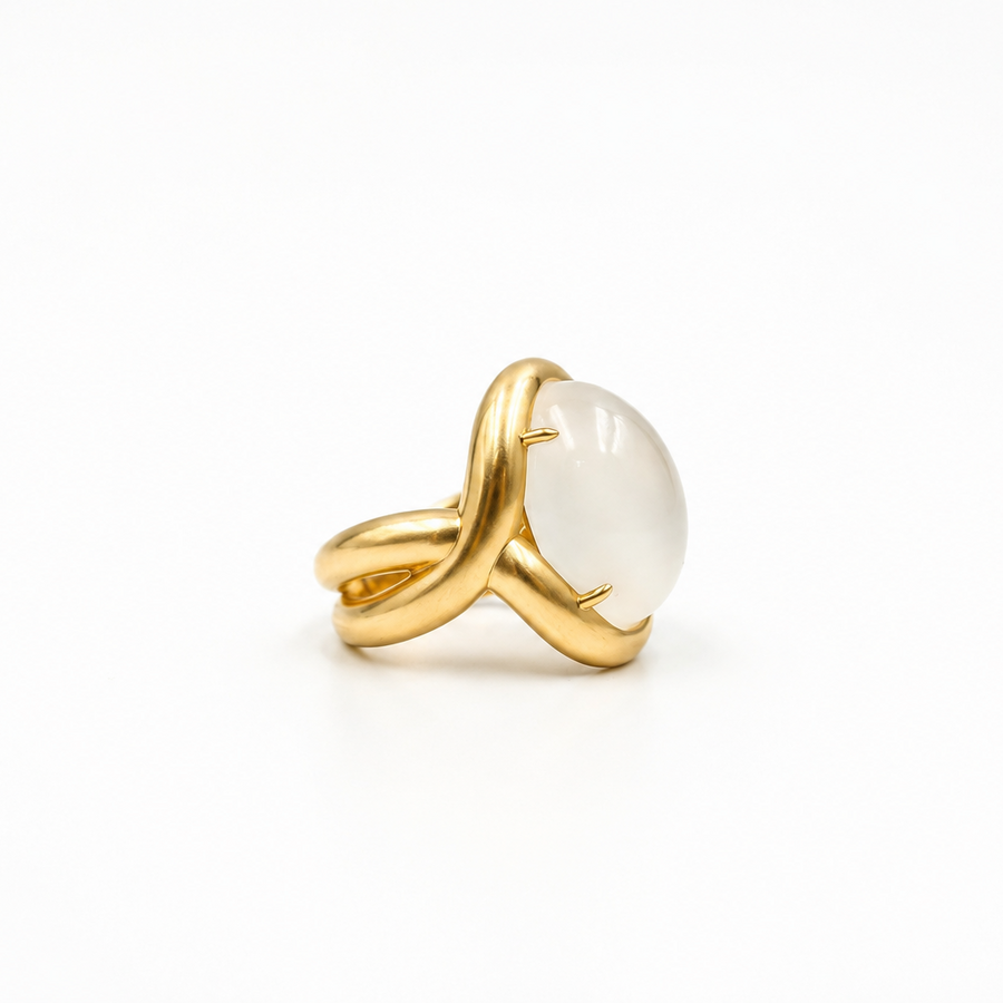 Duomo Oval Cabochon Moonstone Ring in 18K Yellow Gold