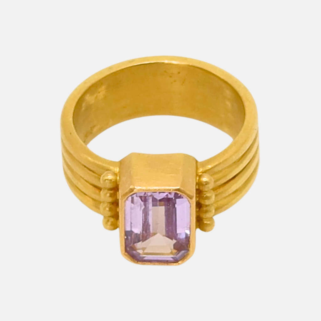 Penta Four Row Emerald Cut Lilac Sapphire Ring in 20K Peach Gold