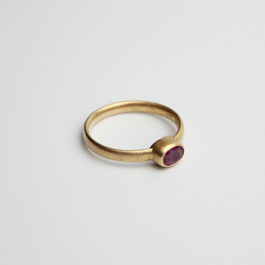 Sonoma Mini Oval Ruby Ring in 20K Peach Gold Reinstein Ross Goldsmiths