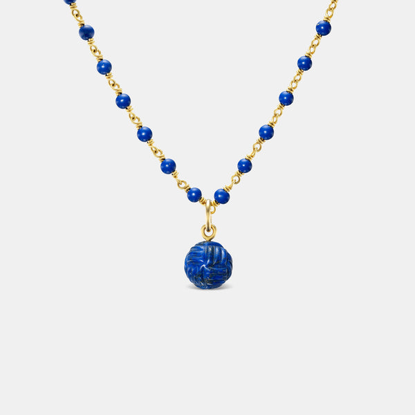 The Andrea Lapis Small Knot Pendant in 18K Yellow Gold- 13mm
