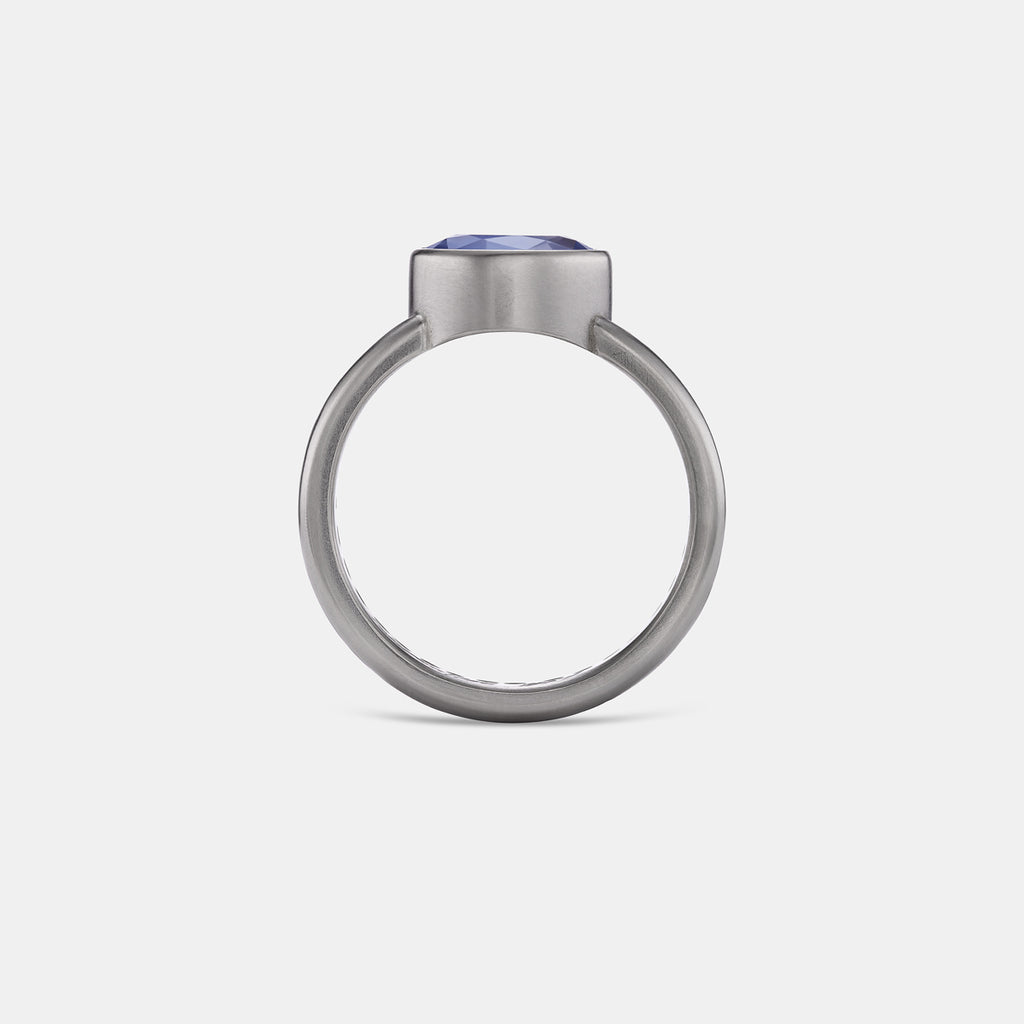 Shimmer Oval Blue Sapphire Ring in 18K Alpine Gold