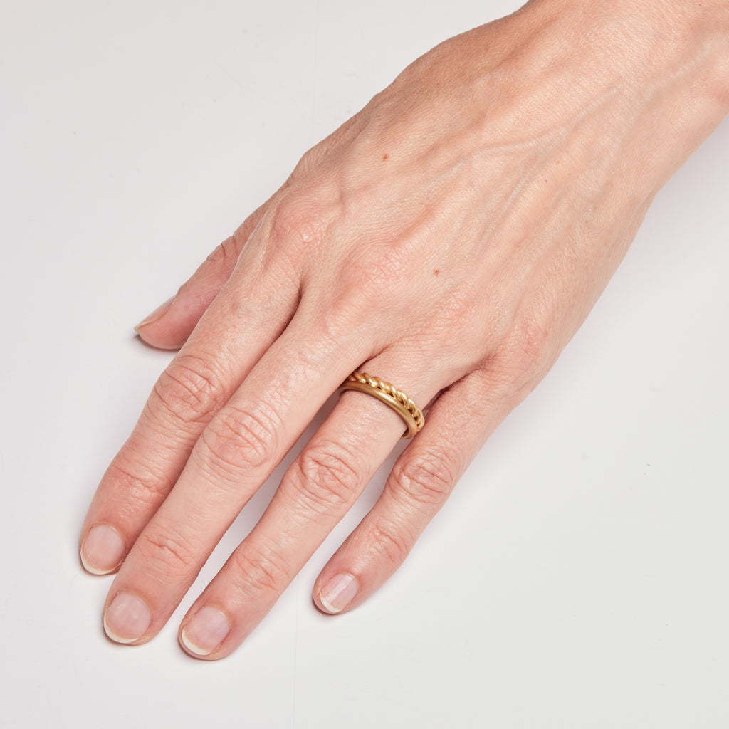 Hitched Duo Band in 20K Peach Gold