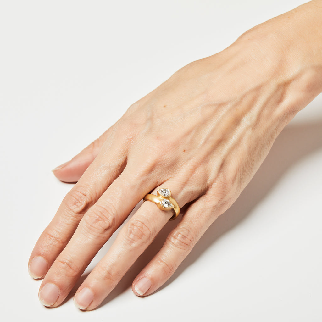 Sonoma "Toi et Moi" Diamond Ring in 20K Peach Gold