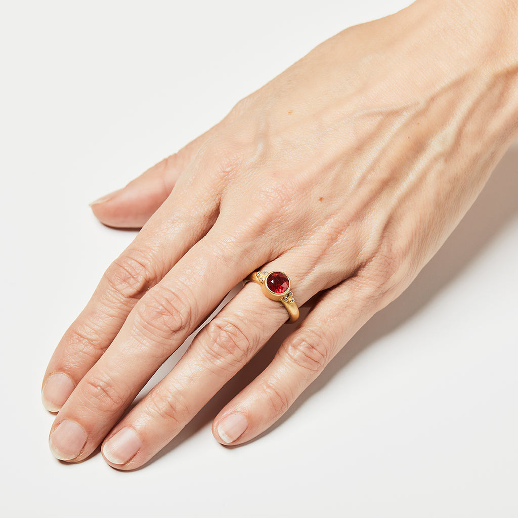 Tania Round Ruby and Diamond Ring in 20K Peach Gold