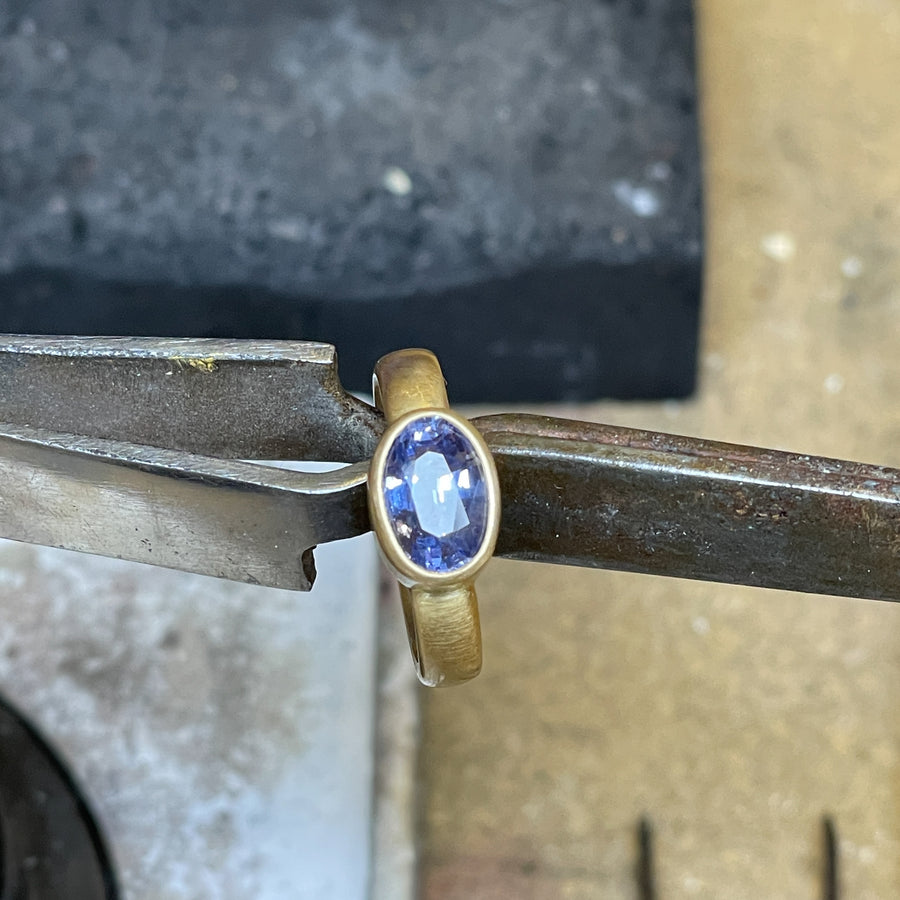 Sonoma Oval Ceylon Blue Sapphire Ring in 20K Peach Gold Reinstein Ross Goldsmiths